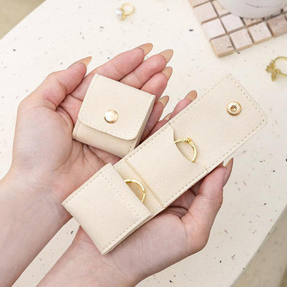 💍✨ Sac à Bijoux Portable à Compartiments ✨ 🎁 -50 % pour une durée limitée ! Parfait pour voyager avec style 👜🌍