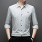 Mode masculine - Chemise classique à col rayé et à manches longues