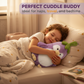 Adorable pingouin aubergine en peluche ultra-douc