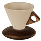 Tasse à café vintage avec anse en bois et soucoupe