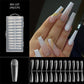Capsules d’ongles longues en amande sans démarcation